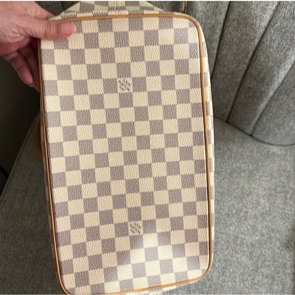 Louis Vuitton White Azure Saleyea PM - Picture 11 of 15